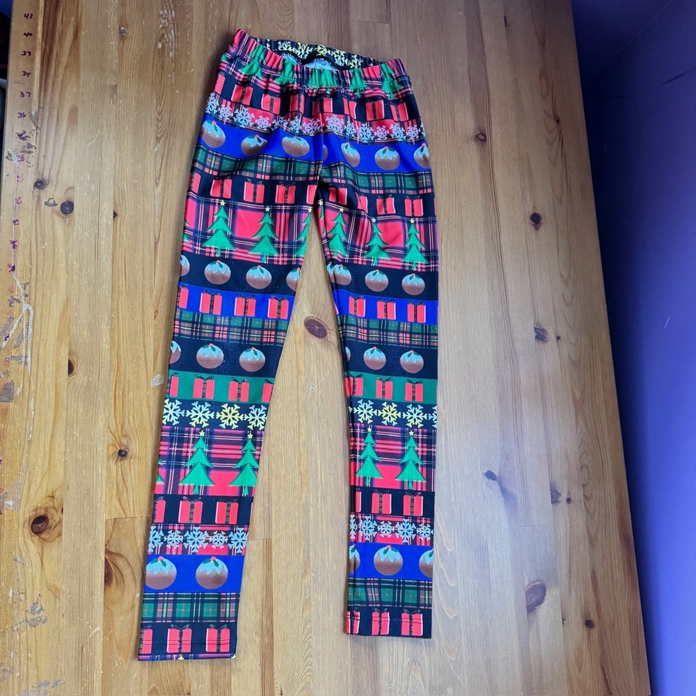 Alexandra Christmas leggings size7 nwot